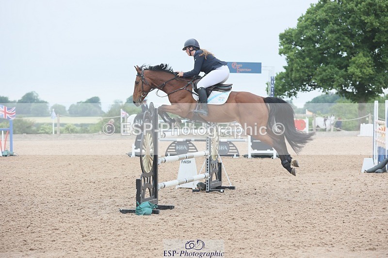 250524-124630-04774 - Cls 15 Snr Fox 1st Rnd