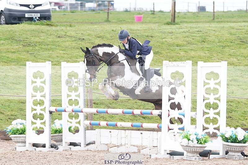 250419-105832-08507 - 411-Kelly.Knockaert-PIPER.II