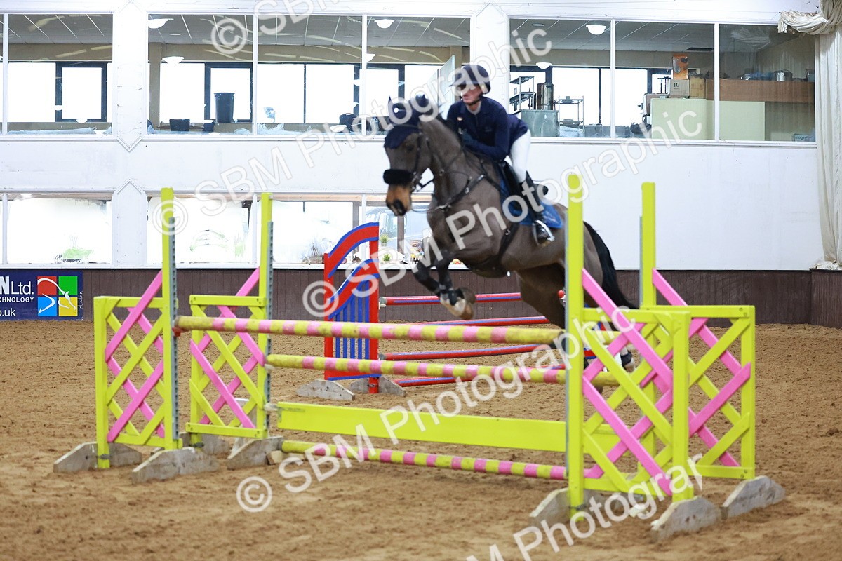 SBM_001945 - Class 4 - Senior Newcomers - 1.10m