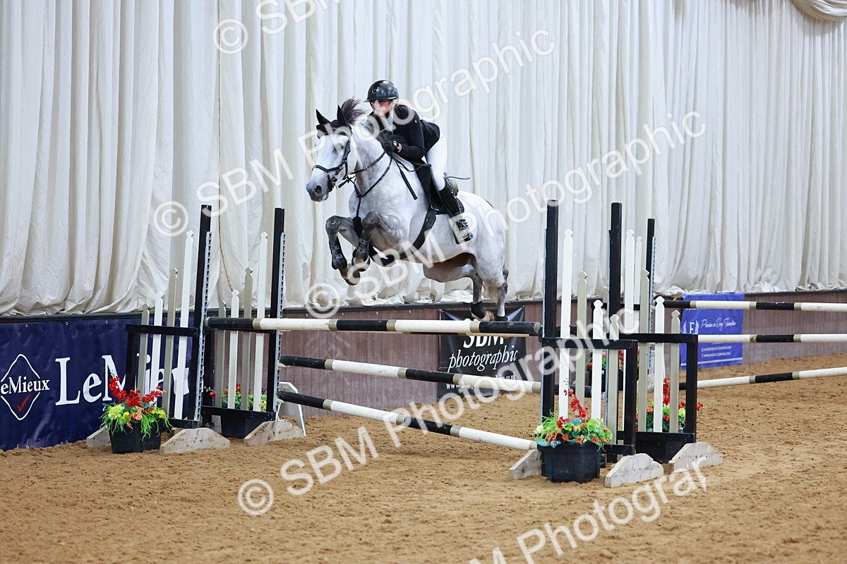 SBM_001389 - Class 4 - Senior Newcomers - 1.10m