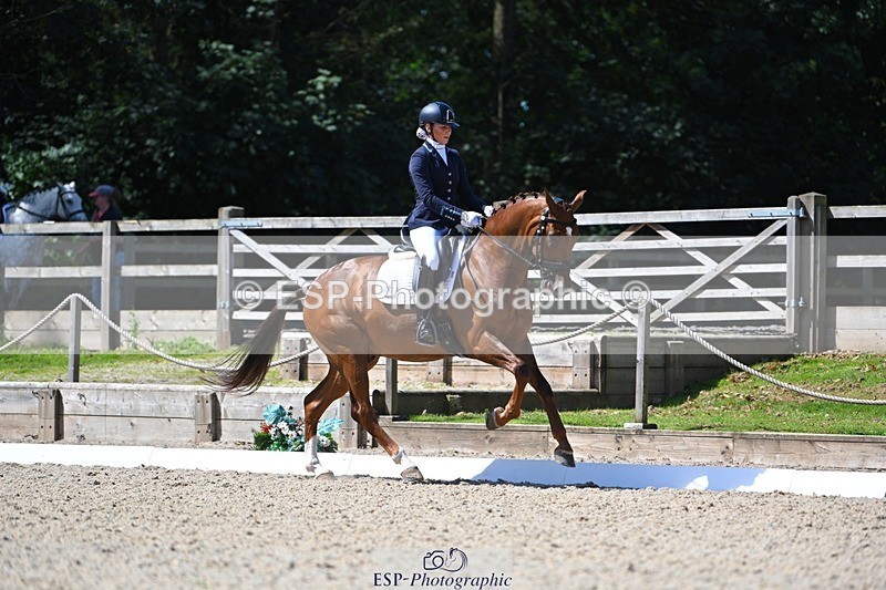 230811-115441-01108 - Cls 4 Adv Medium Silver