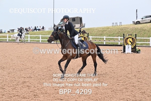BPP_4209 - FRI CLASS 22 Junior 1.15m Open/Inc Pony 1.15m Members Cup **Viewing/Selection class for 148 Debut te