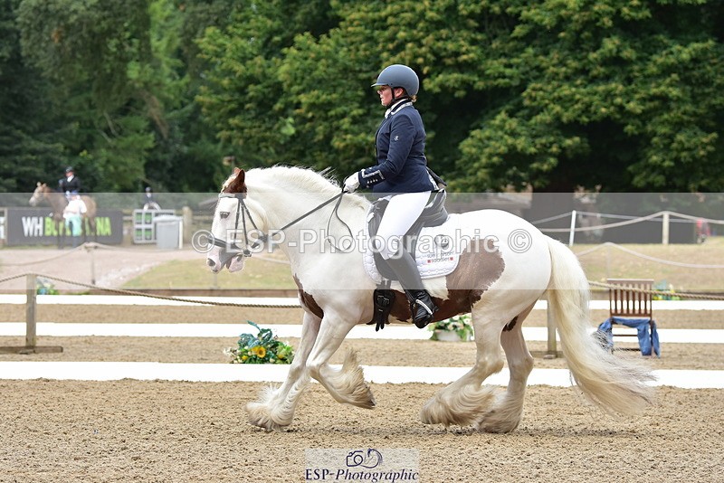 250719A-103756-03742 - 092-Rachael.Smaldon-Nadderbrook.Biscuit