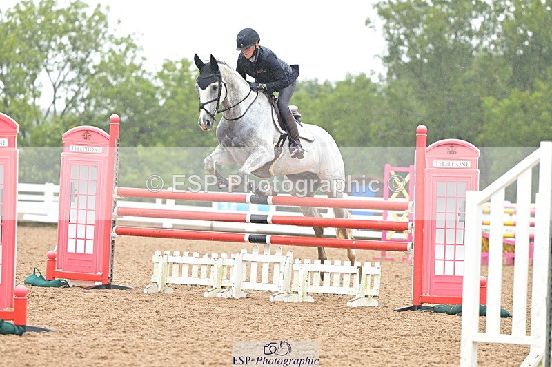 240925A-131707-00808 - Cls 4 Newcomers and 1.10m Open