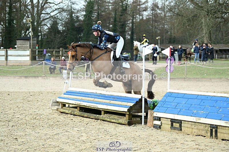 250309A-103154-00564 - Cls 01 70cm 09-50 to 10.30