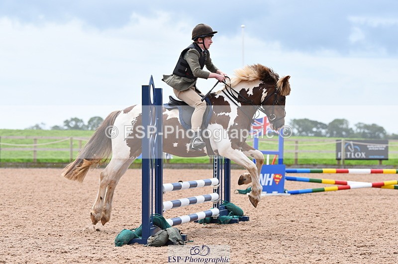 230716A-122806-02629 - Club and Schools 60cm