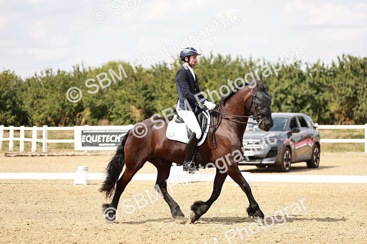 SBM_004176 - Class 7 - Advanced Medium 6 Gold - 14.52-16.00