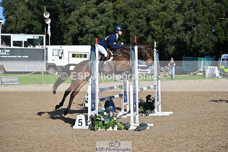 241027-122837-17286 - 410-Mae.Jackson-SWEET.RIOT