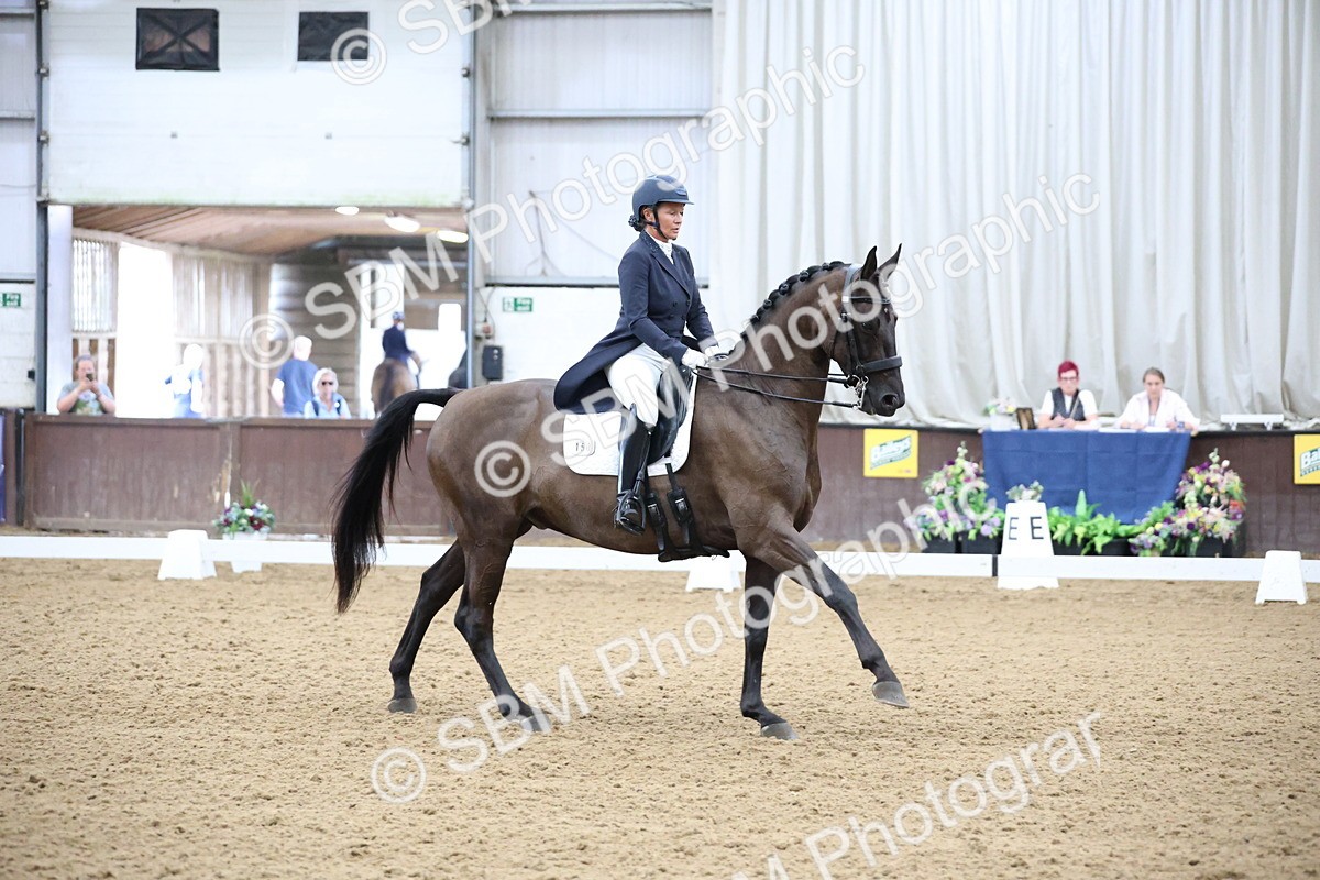 SBM_004722 - Class 9 - FEI Inter 1 Gold - 16.59-17.47