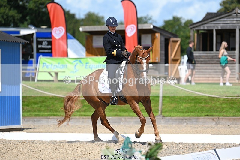 230811-123639-01337 - Cls 4 Adv Medium Silver