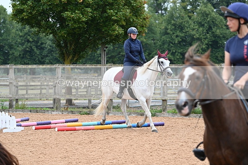 WJ7_7725 - Poles 10:00am