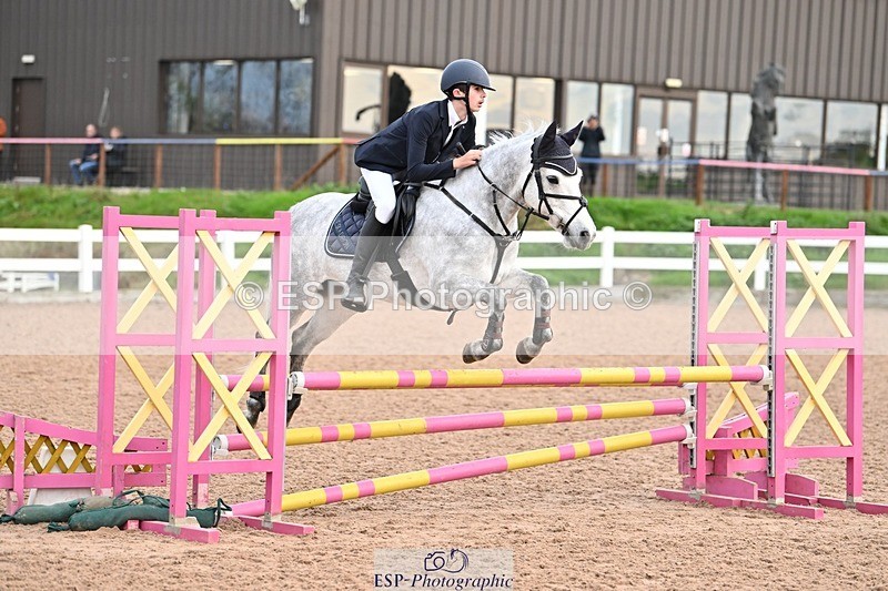 241117X-092147-03221 - Cls 05s A&B Pony Brit Nov & 80 Open