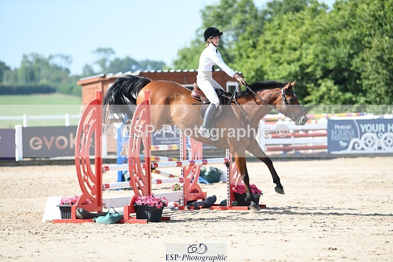 250725-101224-01327 - Cls 6 Snr British Novice and 90cm