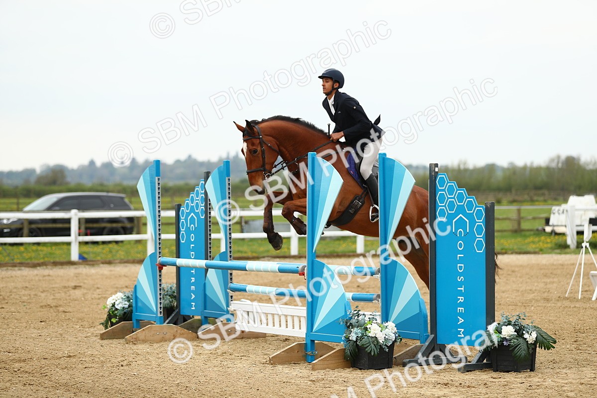 SBM_000714 - Class 3 - Senior Discovery 1m