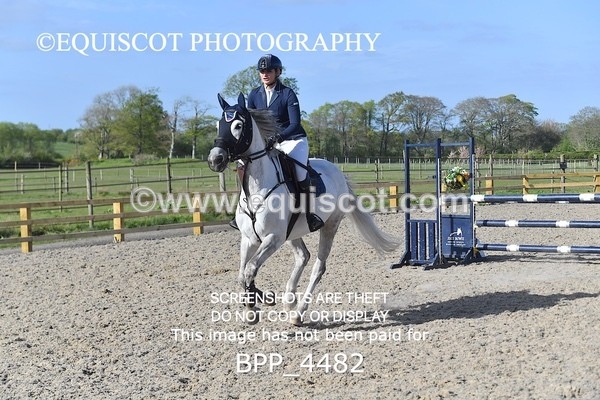 BPP_4482 - CLASS 9 Senior Newcomers/ 1.10m Open