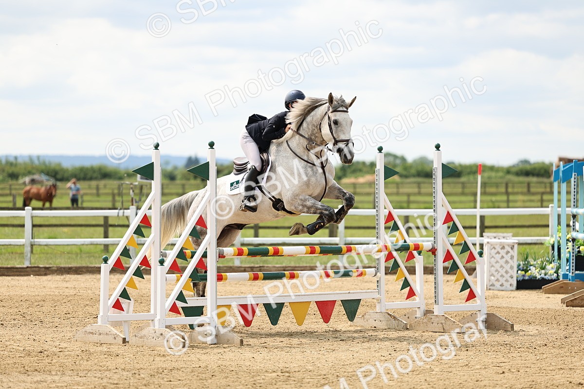 SBM_005120 - Class 17 - Senior Discovery - 1.00m