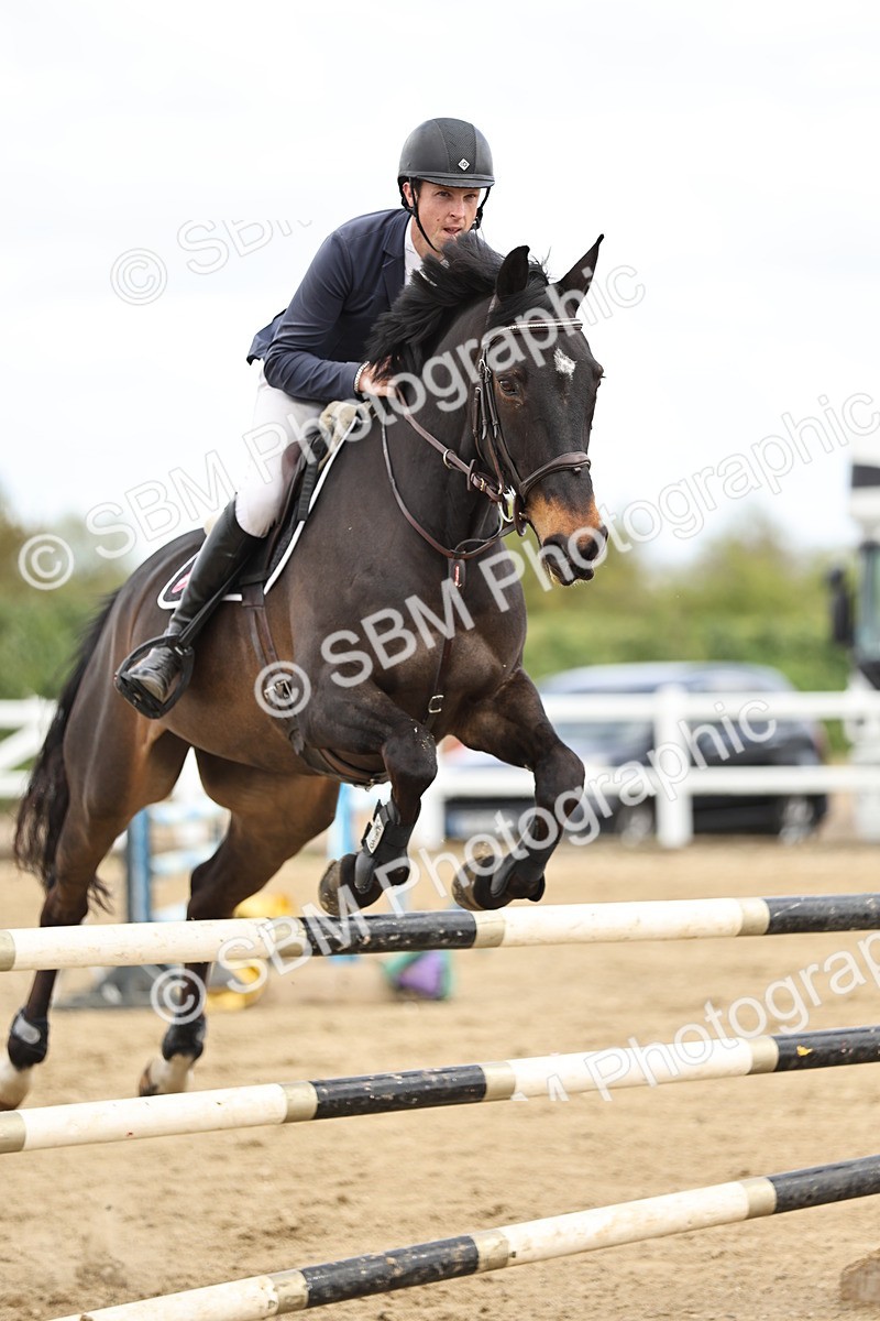 SBM_000986 - Class 3 - Senior Discovery - 1.00m