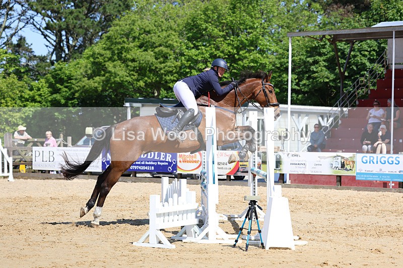 3E7A5636 - Class 4: Senior BN/90cm open