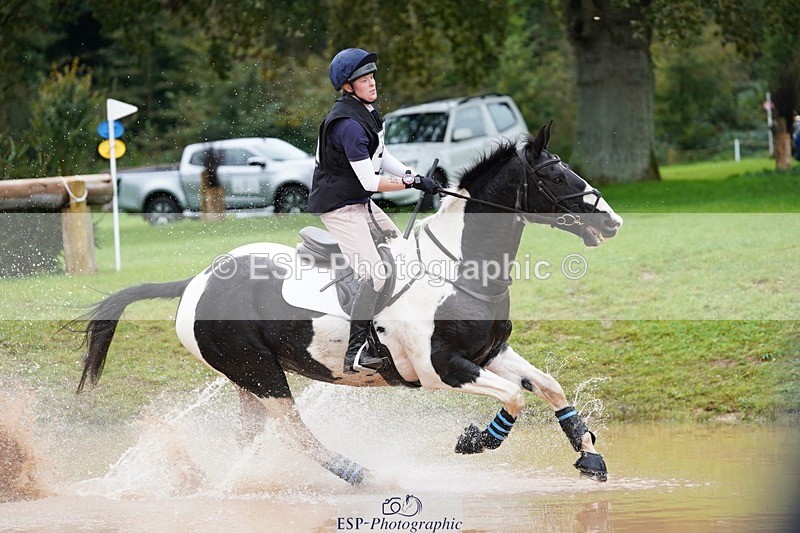 231021-124746-17036 - 409-COUSIN.JERRY-Beatrice.Southcombe-SC+XC