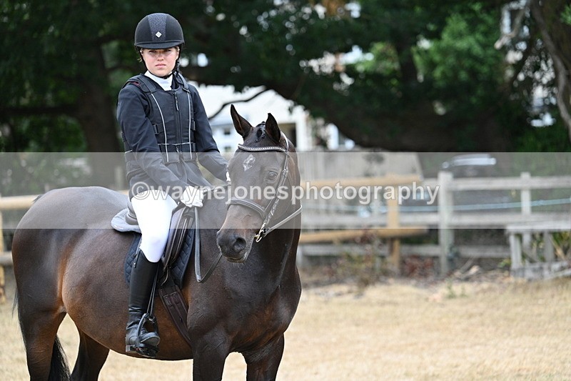 WJ7_1121 - Class 8 Ridden Veterans