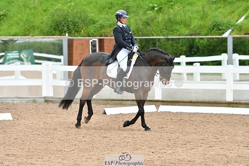 230511A-154451-01228 - BD Cls 16+17 Advanced 102 & 105