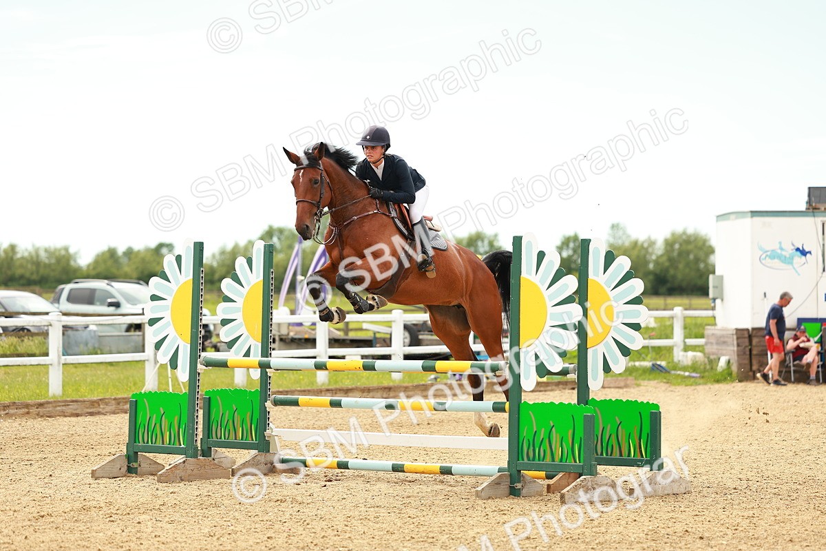 SBM_002184 - Class 4 - Senior Newcomers - 1.10m