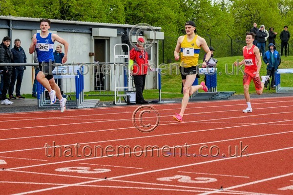 Opener25-918396 - Track Male