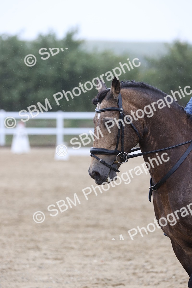 SBM_004429 - Class 9 - Novice 3 Champs