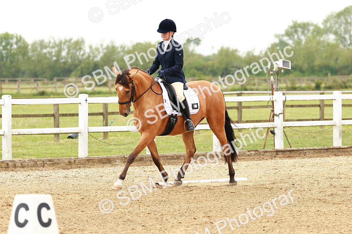 SBM_001033 - Class 6 - Novice 4