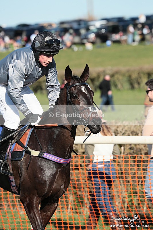PtP 210326 860 - VWH Cirencester Races 21/03/26