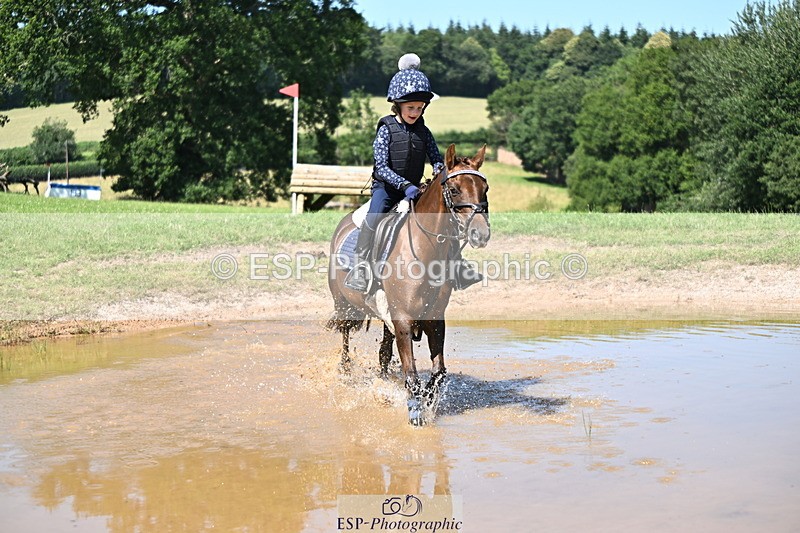 240729B-150214-03021 - Abbie's Group XC