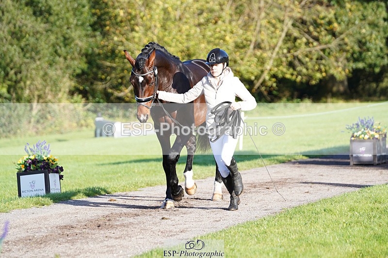 241026-101708-11744 - 012-Mollie.Summerland-SKITTEL.D'EKWI