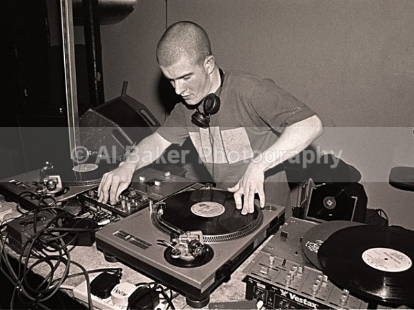 06 plus one - Crossed Wires @ planet k manchester 15.09.00