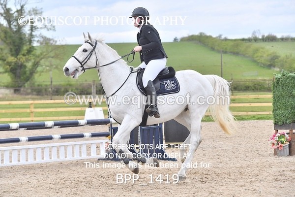 BPP_1419 - CLASS 15 SAT Senior BritiNovice/ 90cm Open