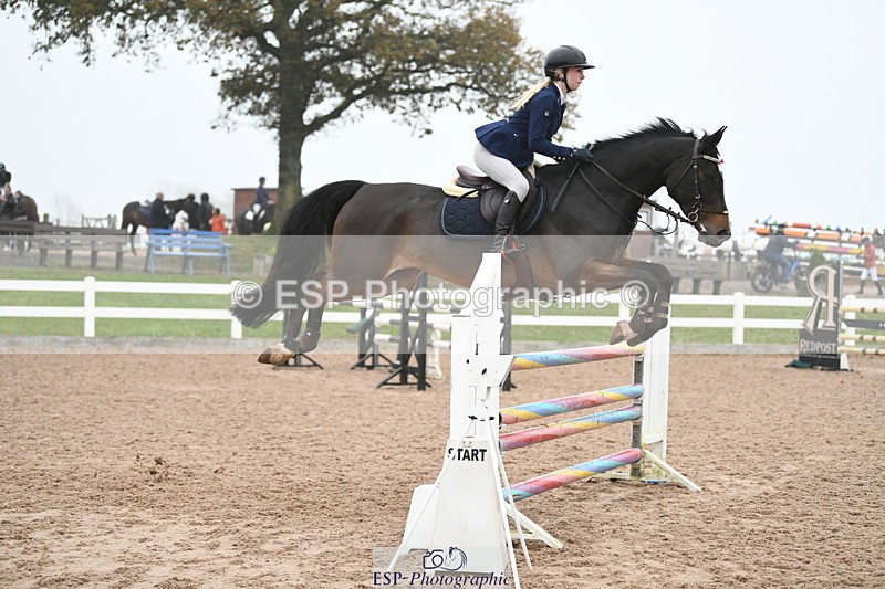 241103A-112003-07758 - SUN Cls 21 Snr Newcomers and 1.10m Open