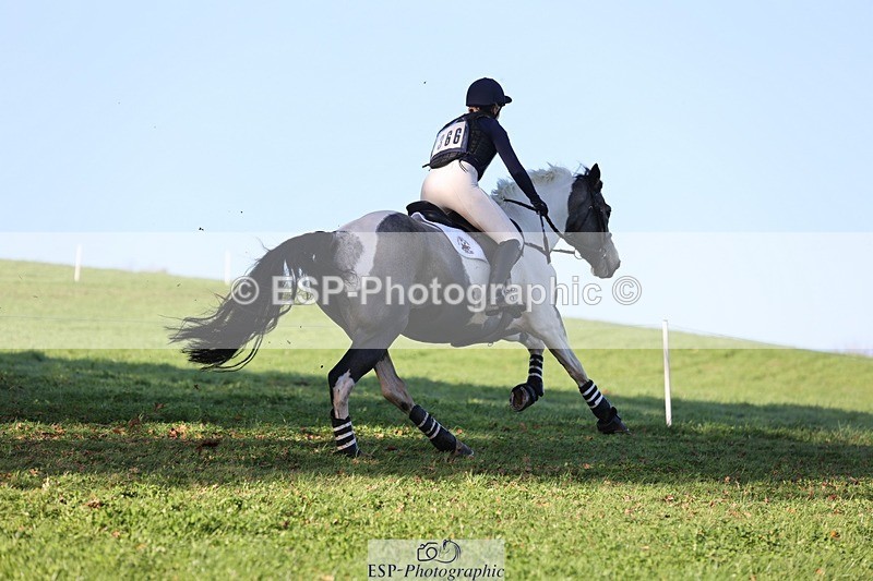 241026-110541-12238 - 366-Chloe.Robinson-BRACKENSPA'S.KEEP.A.SECRET