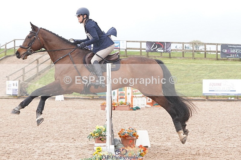 250419-111958-09347 - 417-Anna.Bruce-APPLE.PYE