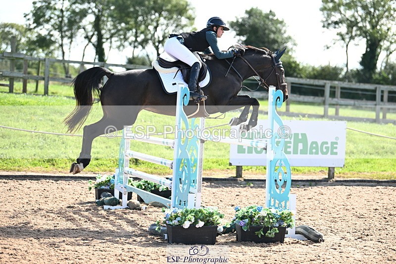 240913A-112618-03880 - Cls 14 Snr Newcomers