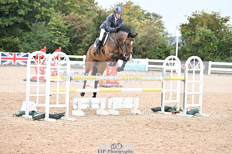 250917-133309-00701 - Cls 4 Newcomers and 1.10m Open