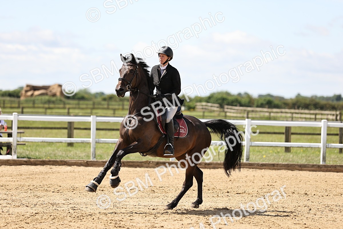 SBM_002375 - Class 9 - Senior British Novice - 90cm