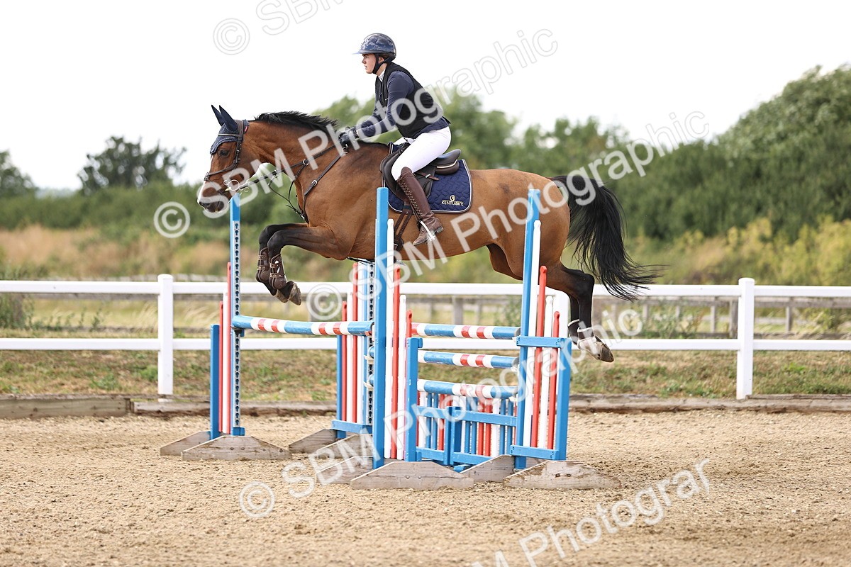 SBM_001258 - Class 6 - Senior Newcomers - 1.10m
