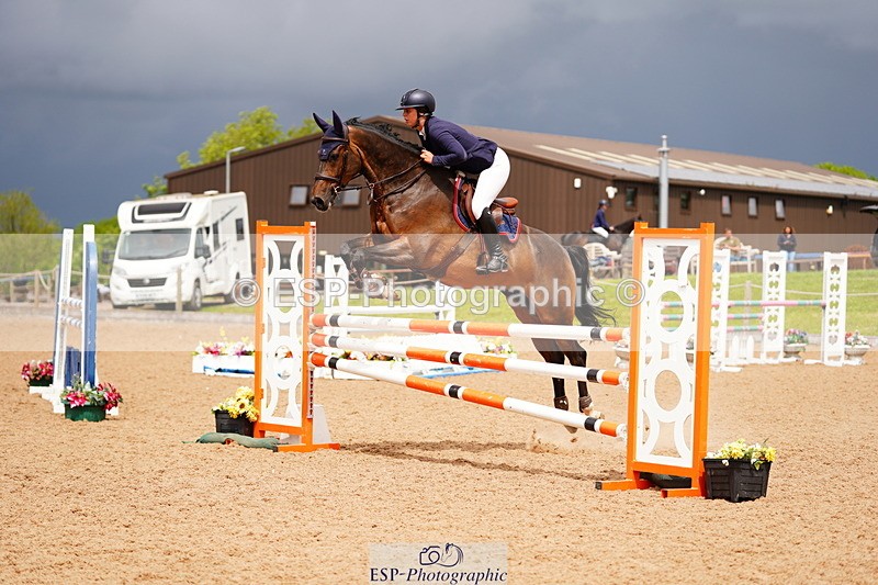 240526A-114750-07897 - Cls 26 Chard Equ 1.05m and 1.10m Grand Prix