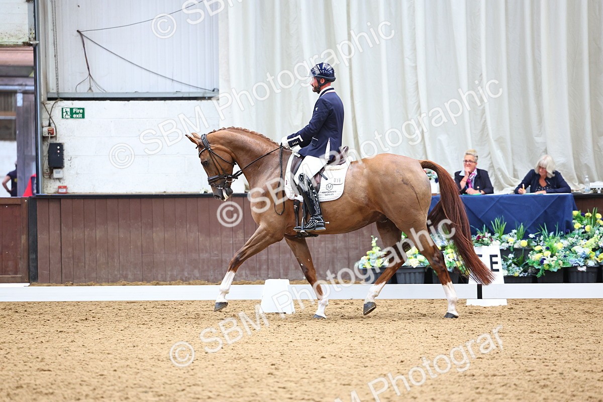 SBM_006361 - Class 5 - novice 6 - 12.04-13.07