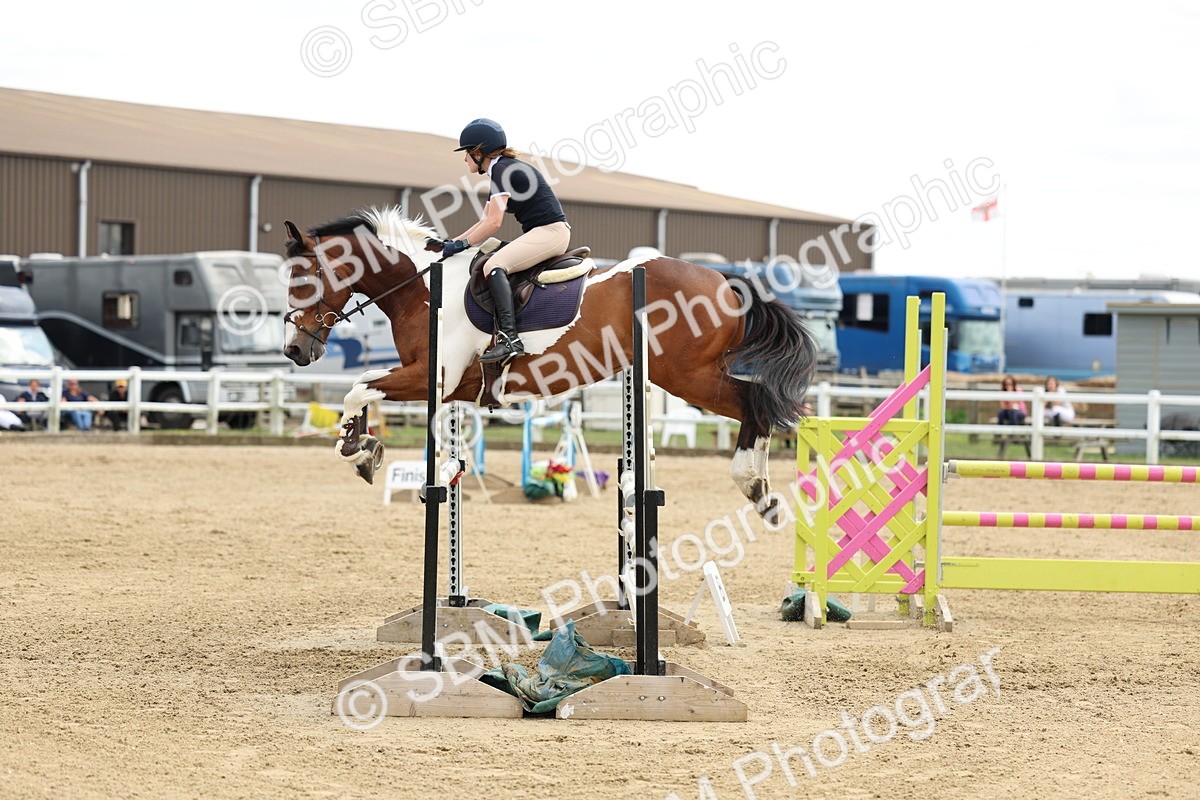 SBM_005290 - Class 18 - Senior 1.05m Open