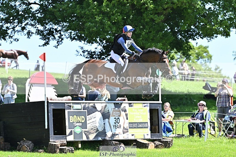 240525-114021-12799 - 360-JELSON-Lucy_Collecott