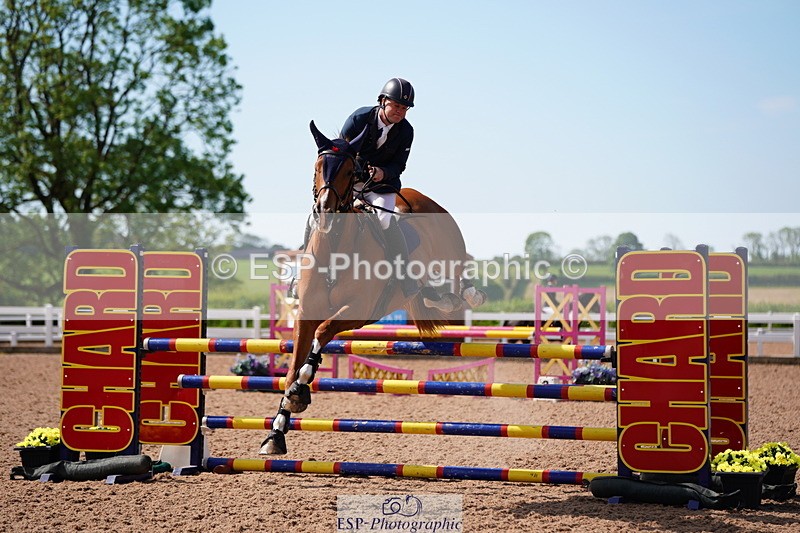 240525A-091944-05071 - Cls 13 Snr 1.05m and 1.10m