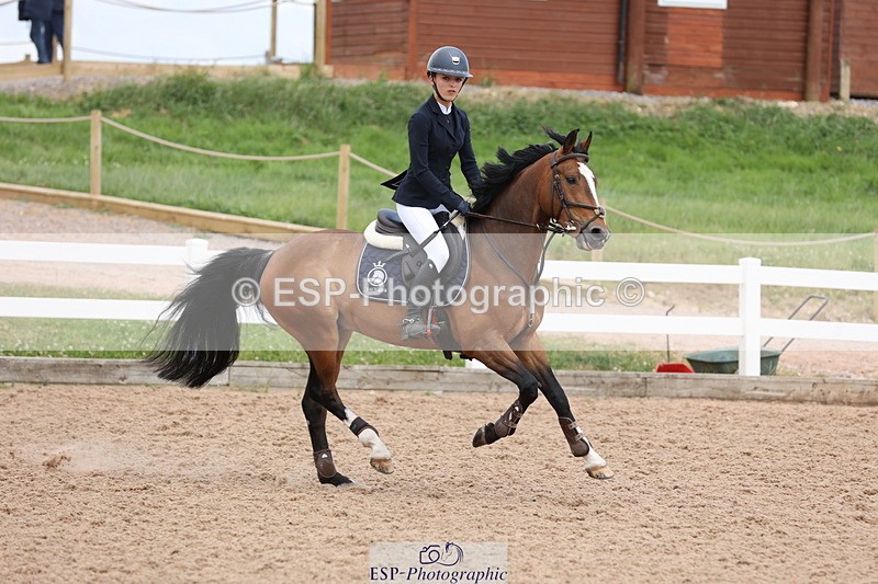 240630A-151815-14663 - Cls 33 Foxhunter and 1.10m Open