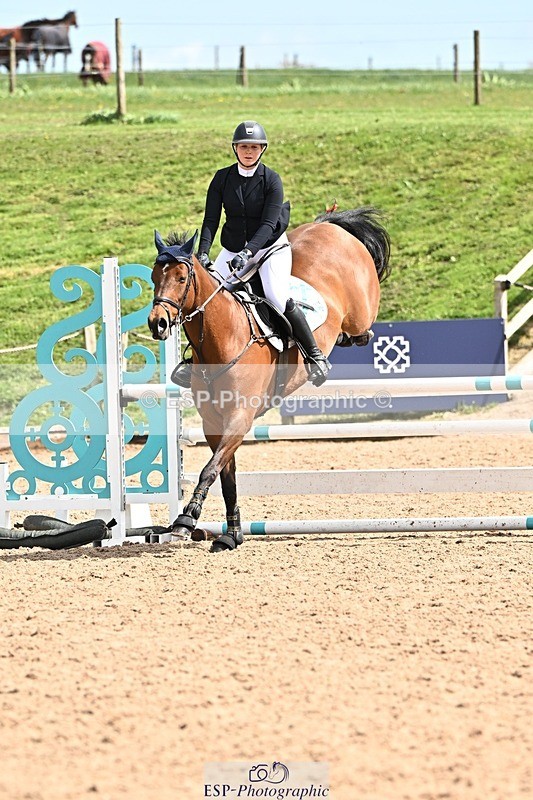 250416-123517-00854 - Cls 3 Snr 1.05m Open