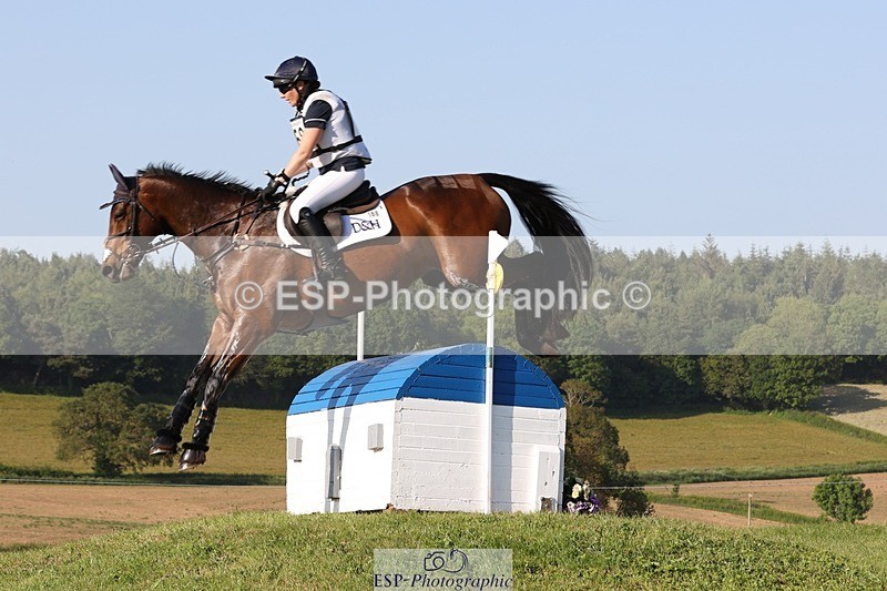 230527-180314-14565 - 168-PARKFIELD_ARTIE_BLOU-Laura_Collett-XC