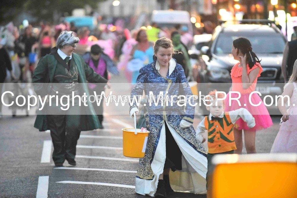 SH4_4033 - Carnival Procession.